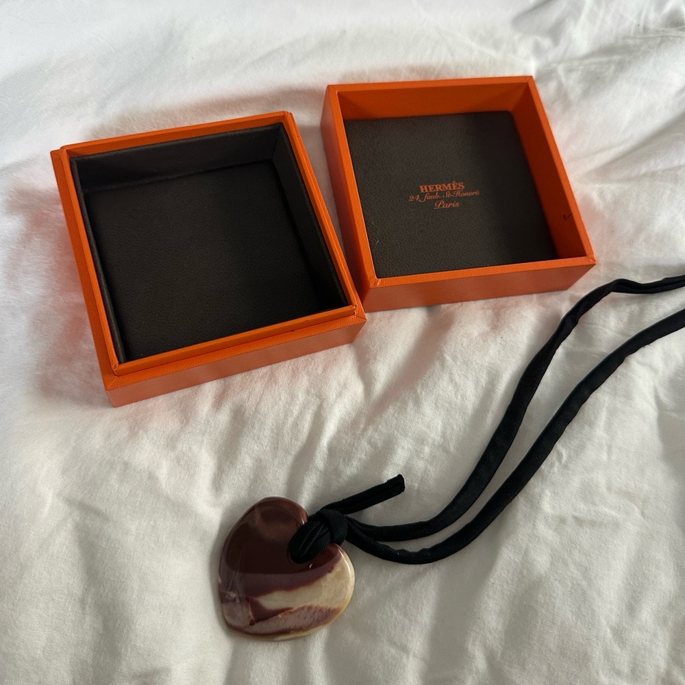 Hermès Heart Stone Pendant Necklace
